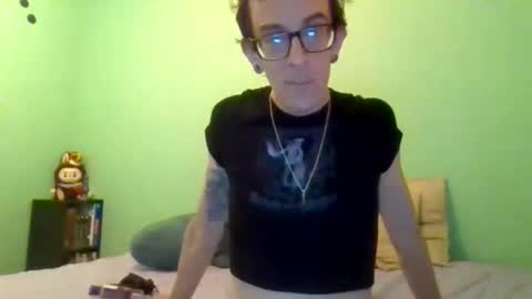 Snapshot of shyyyguy89 chatting on 05/09/26, 02:39 shyyyguy89 online show from 05/09/26, 02:39