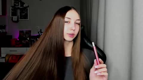 Snapshot of sia0610 chatting on 01/15/26, 02:27 SIA online show from 01/15/26, 02:27