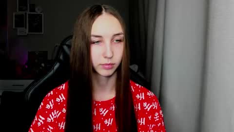 Snapshot of sia0610 chatting on 02/10/26, 12:20 SIA online show from 02/10/26, 12:20