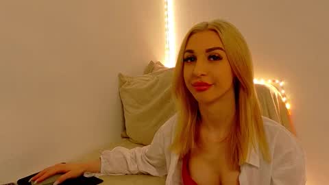 Anastasia online show from 12/04/25, 06:01