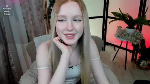 Sia online show from 12/14/25, 05:40