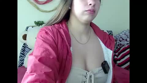 Snapshot of sia_jones chatting on 08/01/26, 12:43 Sia online show from 08/01/26, 12:43