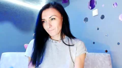 Snapshot of siaconna chatting on 02/18/26, 07:37 Siaconna online show from 02/18/26, 07:37