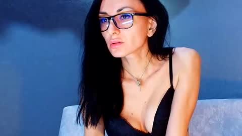 Snapshot of siaconna chatting on 03/01/26, 07:21 Siaconna online show from 03/01/26, 07:21