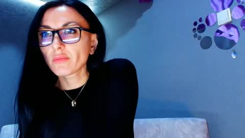 Snapshot of siaconna chatting on 03/03/26, 05:57 Siaconna online show from 03/03/26, 05:57