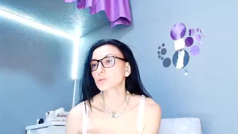 Snapshot of siaconna chatting on 06/10/26, 11:31 Siaconna online show from 06/10/26, 11:31