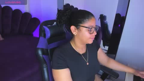 siara online show from 10/31/25, 05:36