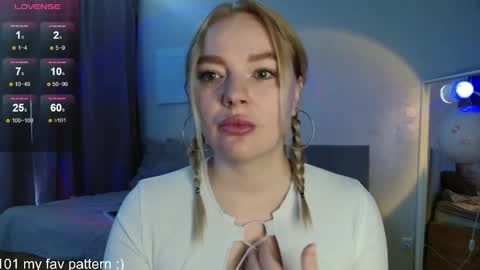 Snapshot of siberian_girl_ chatting on 03/30/26, 04:35 Eva online show from 03/30/26, 04:35
