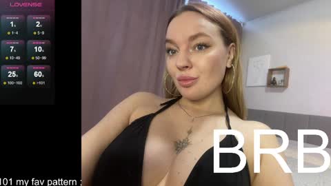 Snapshot of siberian_girl_ chatting on 04/04/26, 02:10 Eva online show from 04/04/26, 02:10