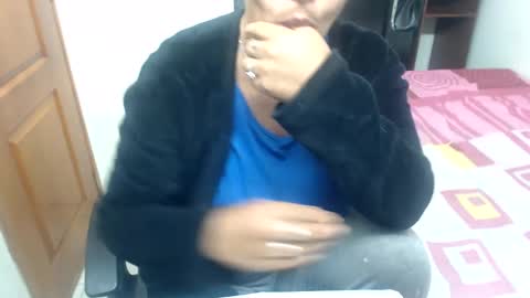 Snapshot of siblley chatting on 01/21/25, 11:45 sara online show from 01/21/25, 11:45