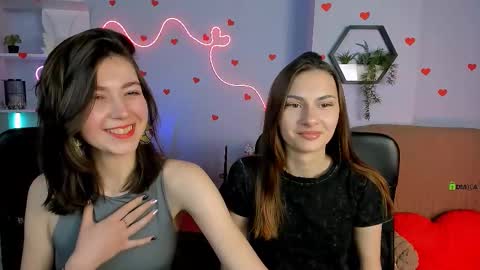 Snapshot of sicilia_shine chatting on 02/10/26, 02:10 silicia online show from 02/10/26, 02:10