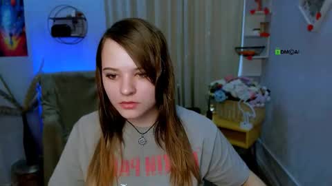 Snapshot of sicilia_shine chatting on 02/28/26, 10:27 silicia online show from 02/28/26, 10:27