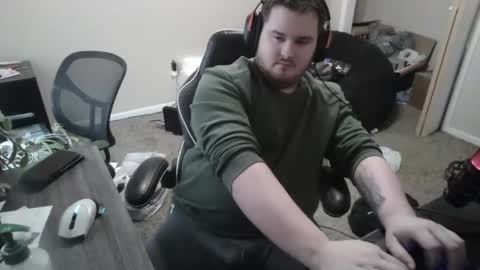 Snapshot of sideswitch chatting on 11/10/25, 09:58 sideswitch online show from 11/10/25, 09:58