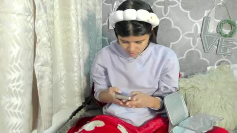 sidney_brownn online show from 06/09/26, 05:30
