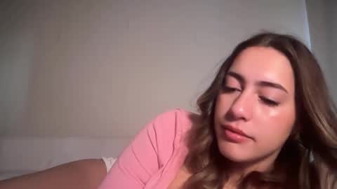 Snapshot of sieena chatting on 09/10/25, 09:48 Siena online show from 09/10/25, 09:48