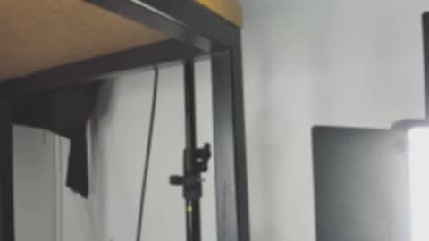 Snapshot of sienna_miller_27 chatting on 10/08/25, 11:52 Keira online show from 10/08/25, 11:52