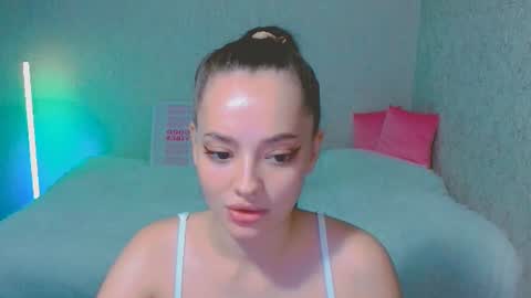 Sienna Mia online show from 07/09/26, 05:28