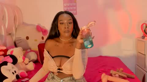 Snapshot of sierra_violet chatting on 03/01/25, 07:51 sierra_violet online show from 03/01/25, 07:51