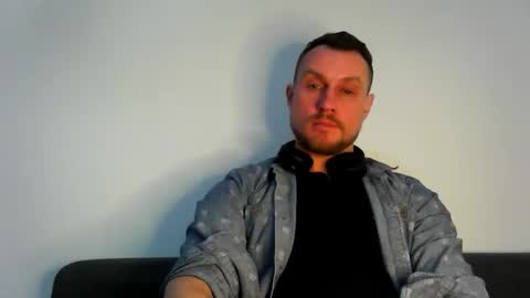 Snapshot of siggurd7one chatting on 02/22/25, 02:52 Orlando online show from 02/22/25, 02:52