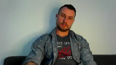 Snapshot of siggurd7one chatting on 02/25/25, 12:34 Orlando online show from 02/25/25, 12:34