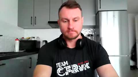 Snapshot of siggurd7one chatting on 11/16/25, 09:48 Orlando online show from 11/16/25, 09:48