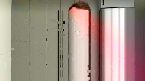 Snapshot of siggurd7one chatting on 12/14/25, 11:48 Orlando online show from 12/14/25, 11:48