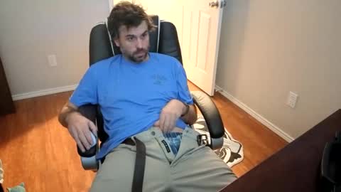 Snapshot of sigmaslayer chatting on 09/27/25, 06:57 sigmaslayer online show from 09/27/25, 06:57