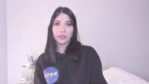 Snapshot of siirena chatting on 02/07/26, 11:30 siirena online show from 02/07/26, 11:30