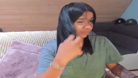 Snapshot of siirena chatting on 02/23/26, 07:17 siirena online show from 02/23/26, 07:17