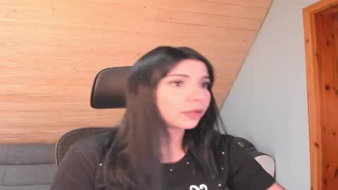 Snapshot of siirena chatting on 03/16/26, 06:39 siirena online show from 03/16/26, 06:39