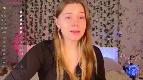 Chloe online show from 01/10/25, 07:25