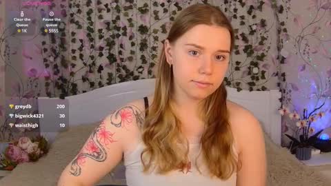 Chloe online show from 02/27/25, 07:23
