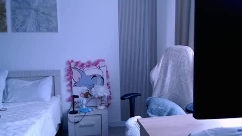silk_ann online show from 05/18/26, 11:05