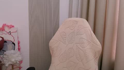 Snapshot of silk_ann chatting on 06/17/26, 09:12 silk_ann online show from 06/17/26, 09:12