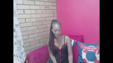 Snapshot of silkyeboni chatting on 07/31/26, 06:29 silkyeboni online show from 07/31/26, 06:29