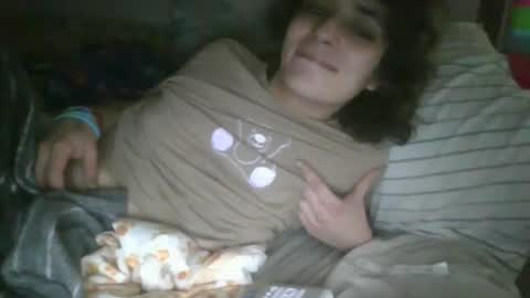 Snapshot of sillycutecow chatting on 02/19/25, 03:38 Hailey online show from 02/19/25, 03:38