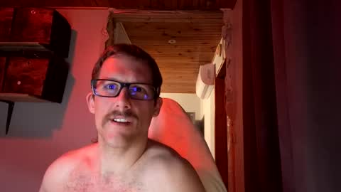 Snapshot of sillydillynewfie chatting on 05/04/26, 07:26 Silly Dilly Newfie online show from 05/04/26, 07:26