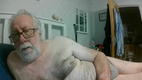 Snapshot of sillyoldman45221063 chatting on 07/24/26, 09:57 sillyoldman45221063 online show from 07/24/26, 09:57