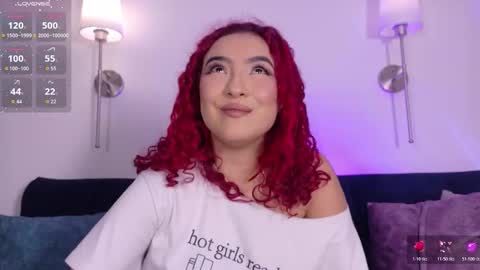 Snapshot of silvana_goddess chatting on 10/29/25, 01:30 Silvana online show from 10/29/25, 01:30