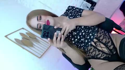  Silvana  for short  VANA  online show from 12/22/25, 01:41