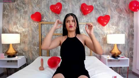 Snapshot of silvanaduran chatting on 02/15/26, 03:36 Silvana online show from 02/15/26, 03:36