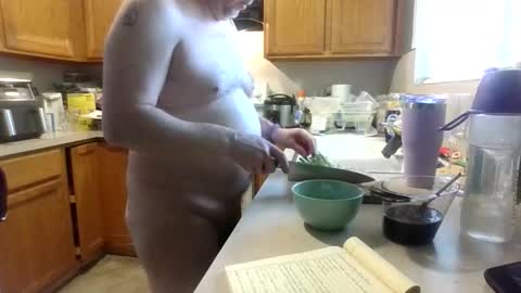 Snapshot of silverdragon70 chatting on 10/30/25, 07:47 silverdragon70 online show from 10/30/25, 07:47