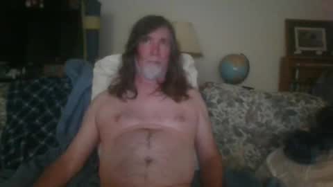 Snapshot of silverfunfox chatting on 01/01/25, 05:11 silverfunfox online show from 01/01/25, 05:11