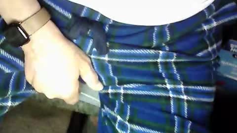 Snapshot of silversenior chatting on 04/02/26, 01:31 Silver online show from 04/02/26, 01:31