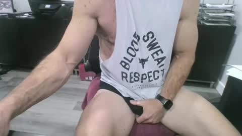 Snapshot of silvertick70 chatting on 02/22/25, 01:55 silvertick70 online show from 02/22/25, 01:55