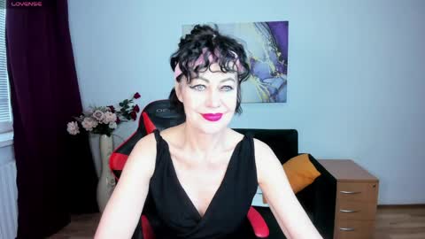 Silvia Wallec online show from 05/02/26, 05:45
