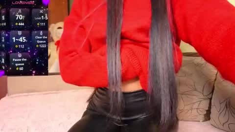 miss Anna online show from 12/05/24, 12:00
