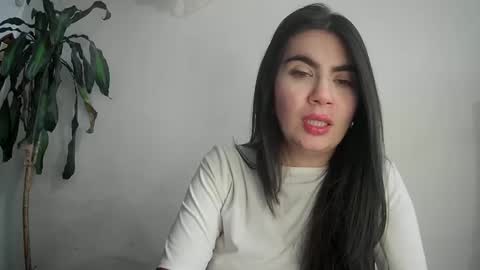Snapshot of silviecollins chatting on 02/24/25, 09:31 Silvie online show from 02/24/25, 09:31