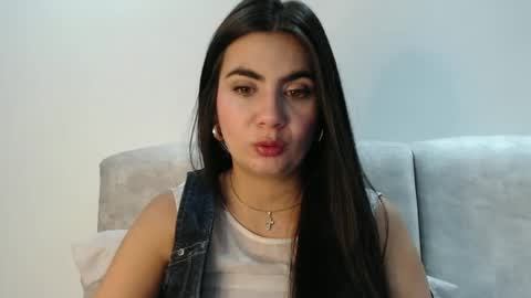 Snapshot of silviecollins chatting on 09/20/25, 12:22 Silvie online show from 09/20/25, 12:22