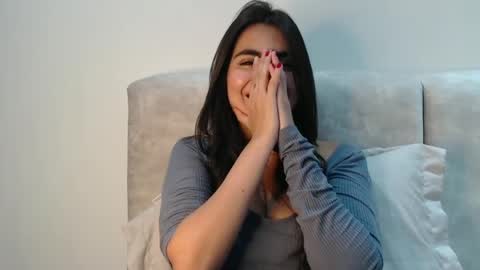 Snapshot of silviecollins chatting on 09/27/25, 12:48 Silvie online show from 09/27/25, 12:48
